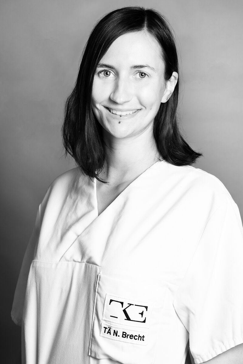 Tierärztin<br>Nadine Brecht